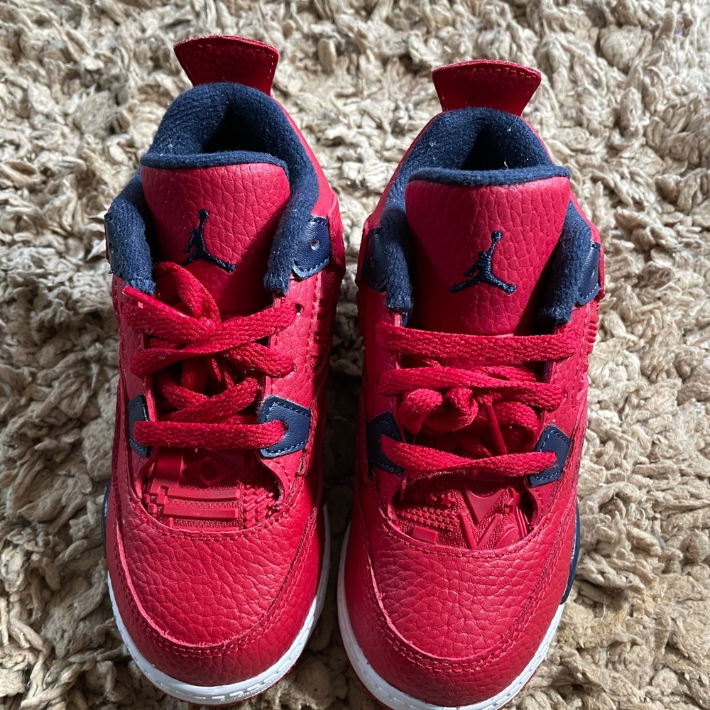 Kids Air Jordan Retro 4